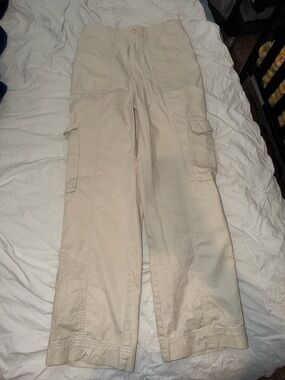 Abercrombie & Fitch Light Beige Cargo Pants